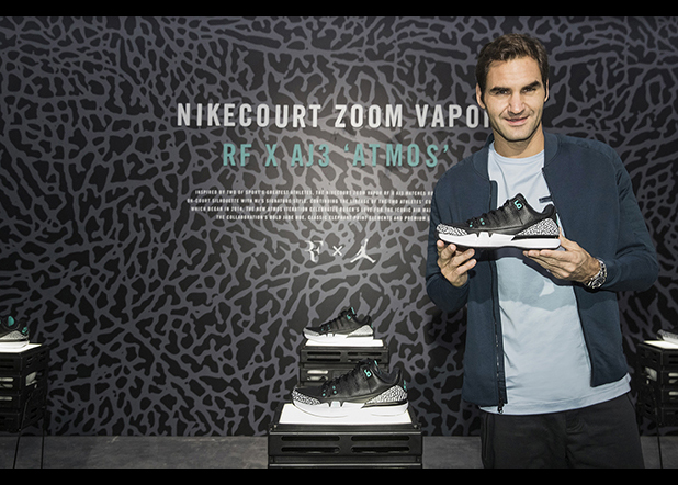 罗杰·费德勒亮相上海,发布NIKECOURT ZOOM VAPOR RF X AJ3 'ATMOS' 网球鞋