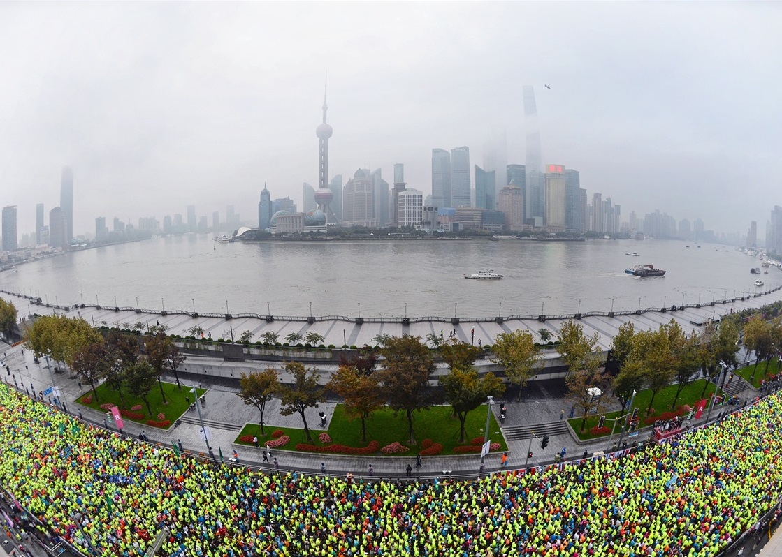 2015上海国际马拉松：耐克诠释拦不住的上海精神