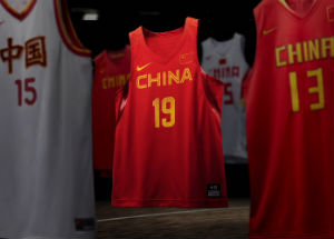 耐克续约中国国家男女篮，助力中国篮球新突破