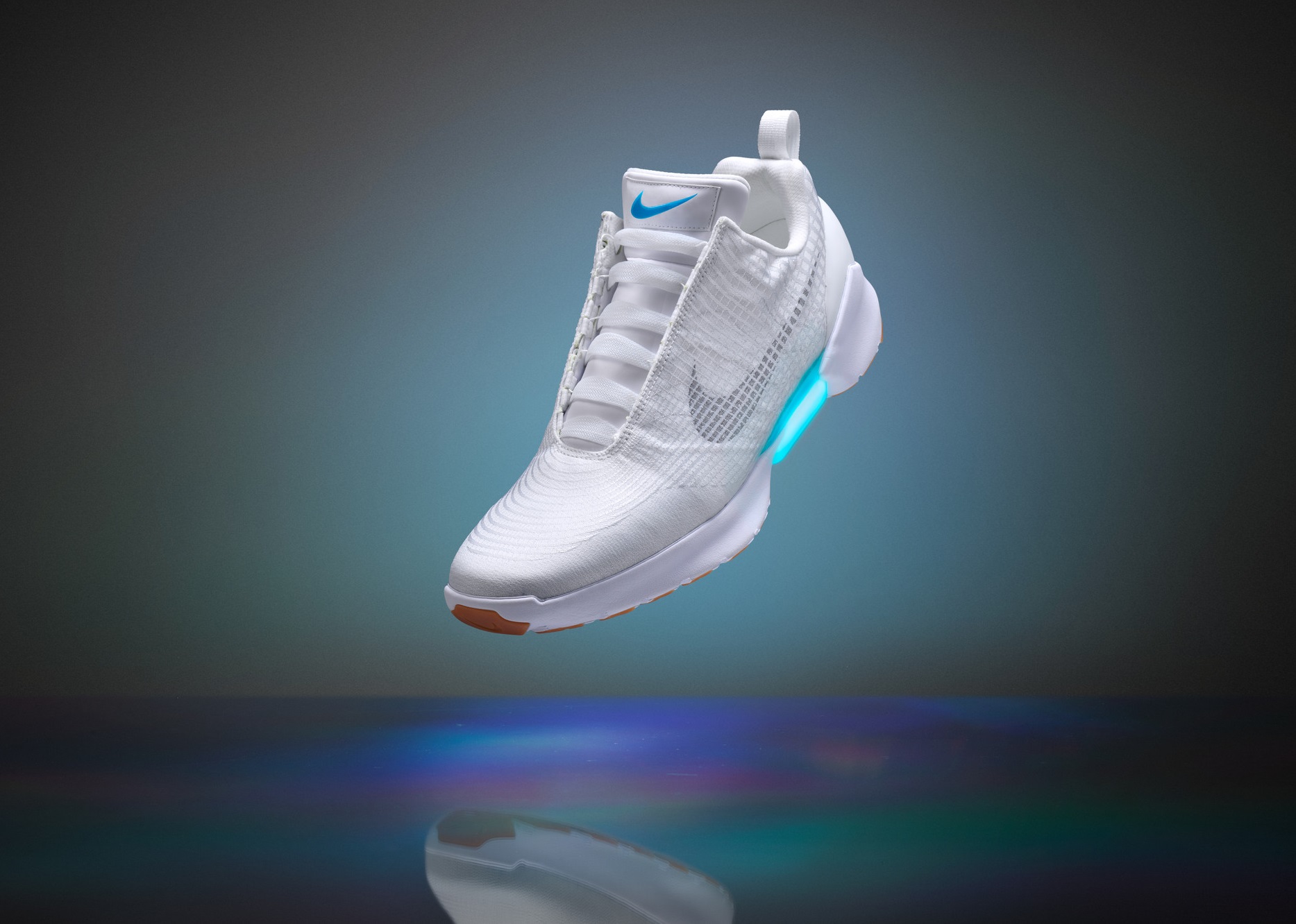 Nike HyperAdapt 1.0，让梦想成为现实