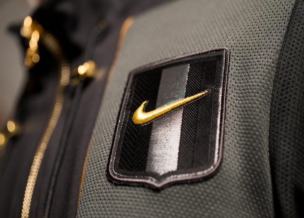 点金之术:NikeLab x Olivier Rousteing