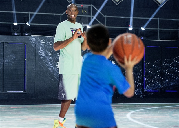 Kobe Bryant領銜“Nike活力家庭日” 號召培養兒童良好運動習慣