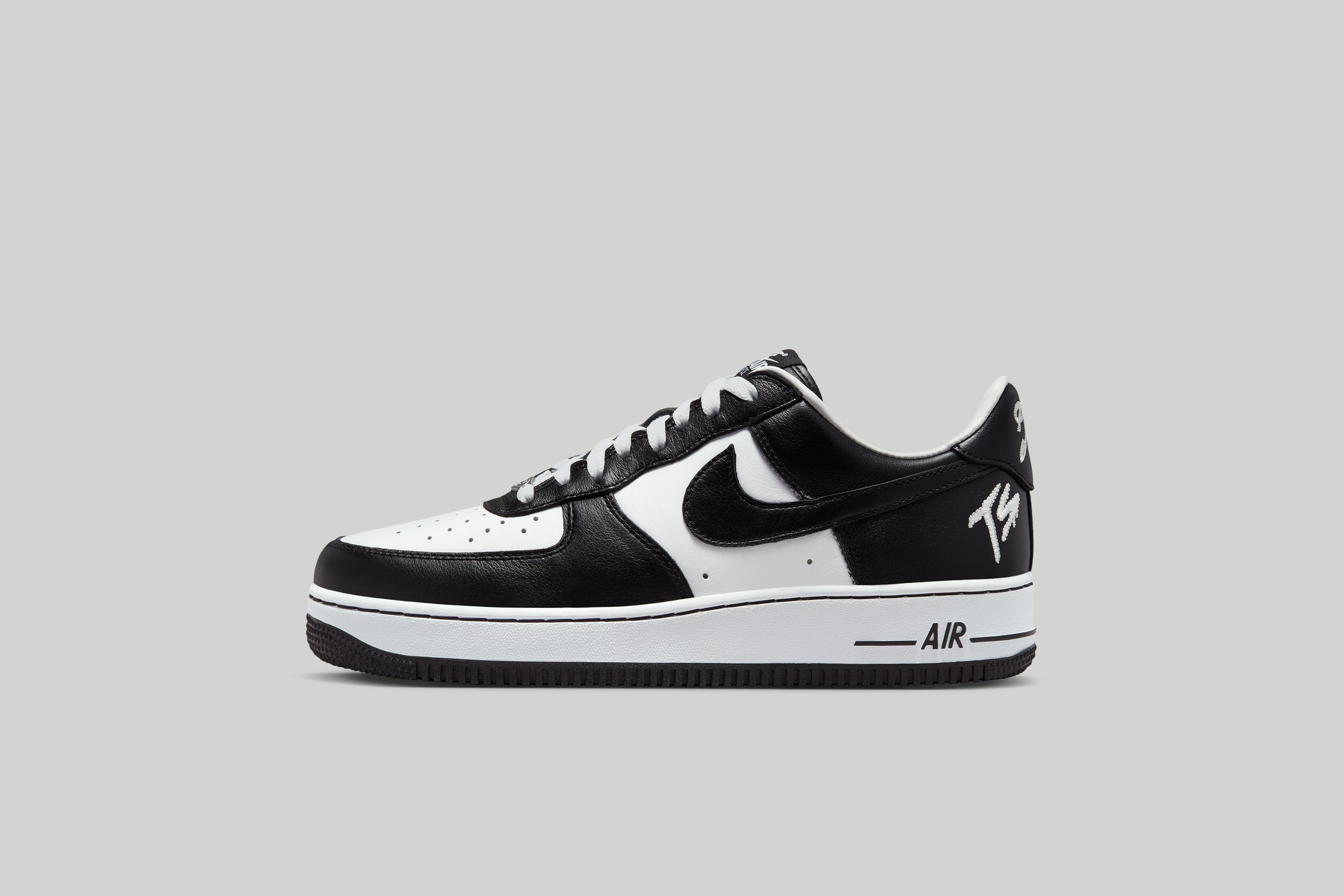 001_nikebasketball-ho23-airforce1lowterrorsquad-2.jpg