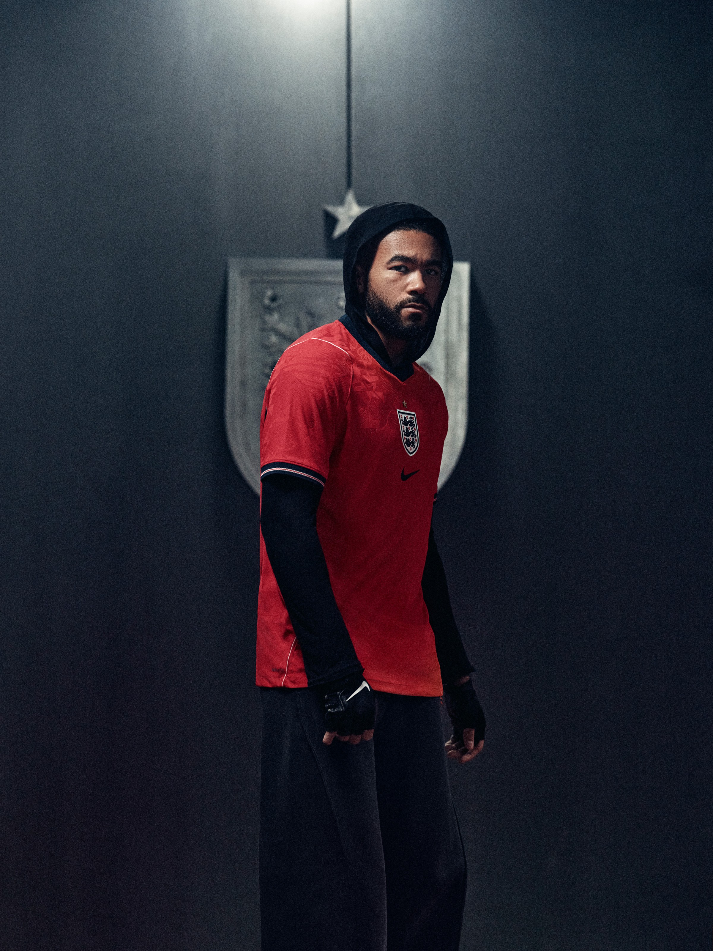 012_nike-football-2026-federation-kits-england-away-reece-james.jpg 012_nike-football-2026-federation-kits-england-away-reece-james.jpg