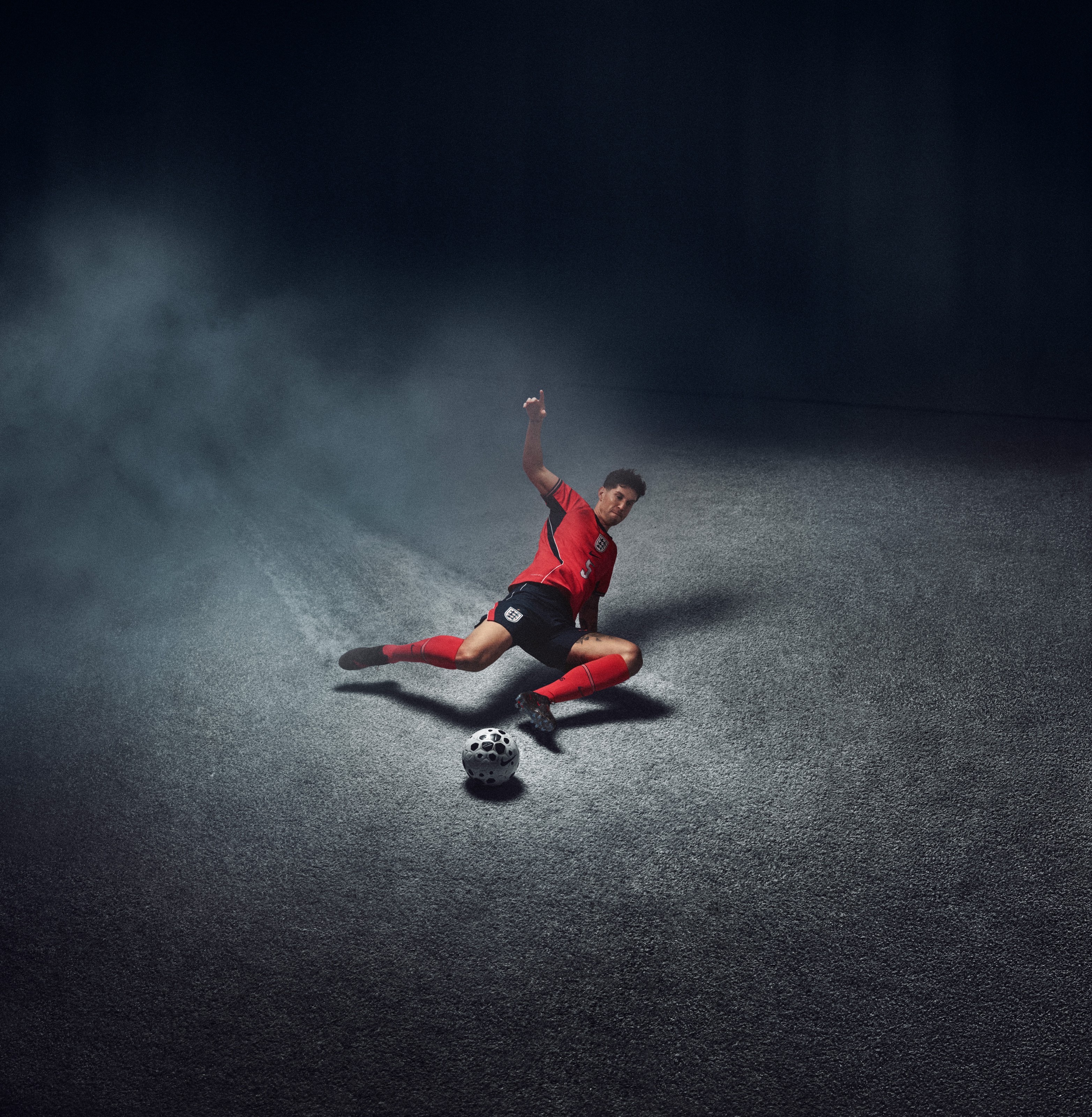 009_nike-football-2026-federation-kits-england-away-john-stones-1.jpg 009_nike-football-2026-federation-kits-england-away-john-stones-1.jpg