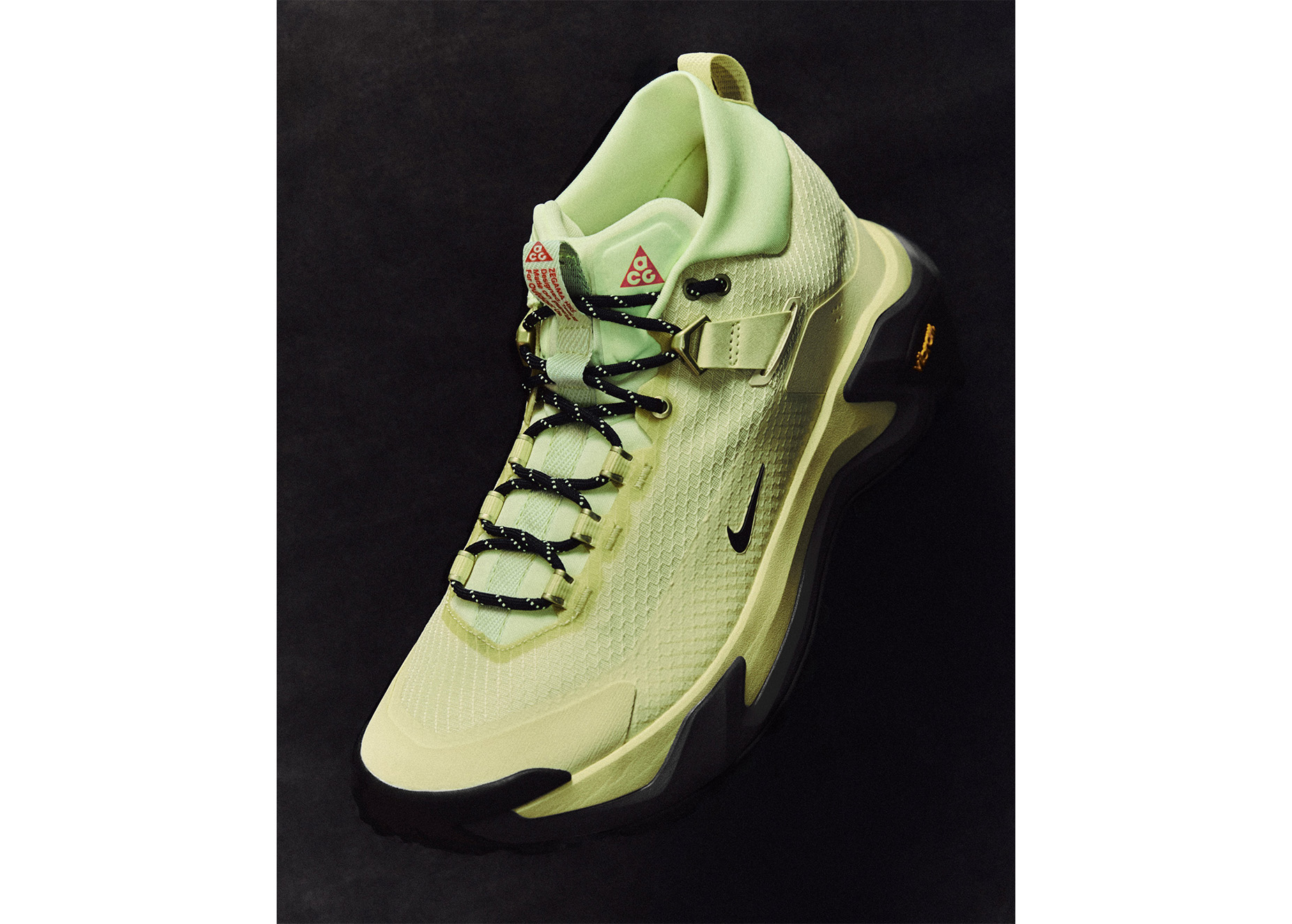 Zegama Hike：“轻”点走，又稳又舒适